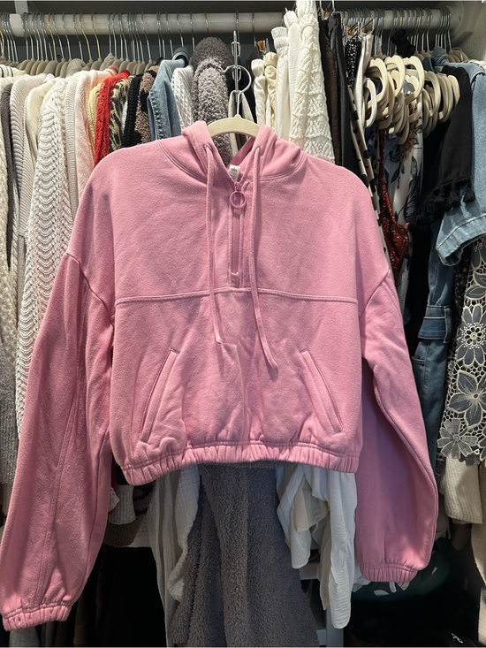 ALO Yoga Sweaters - ALO Yoga Pink Cropped Hoodie Pullover